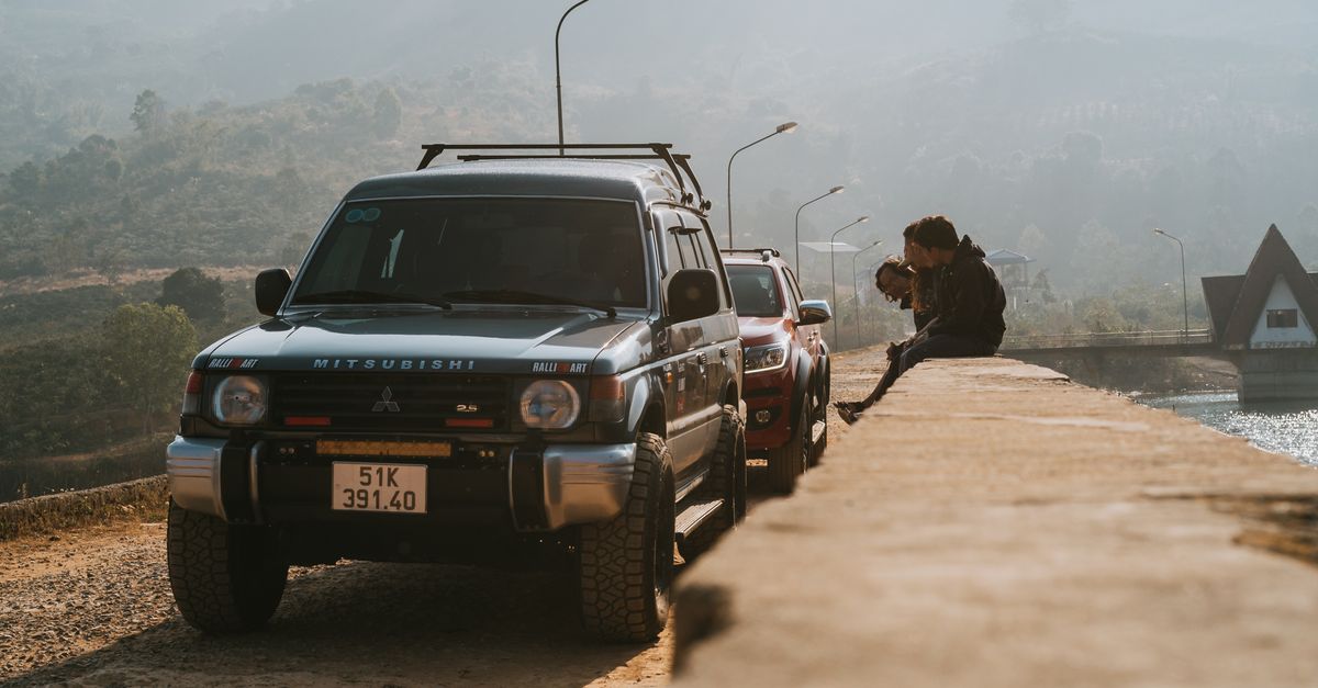 Профессиональные студийные фотографии автомобилей