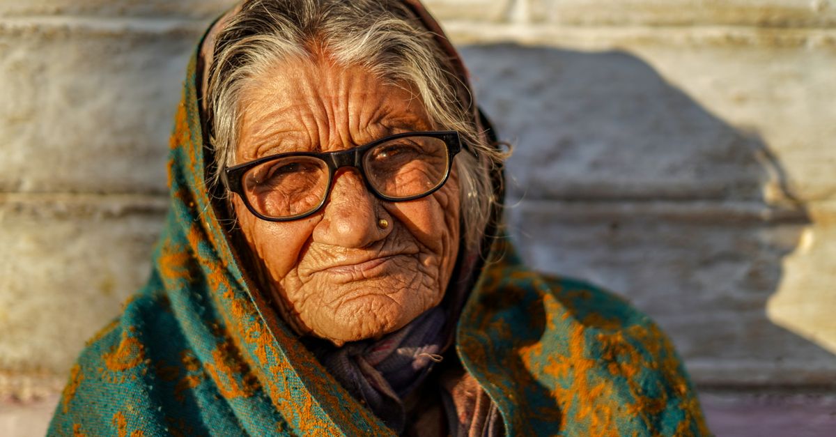 No Health Insurance? Seniors Save ₹50K on Tax