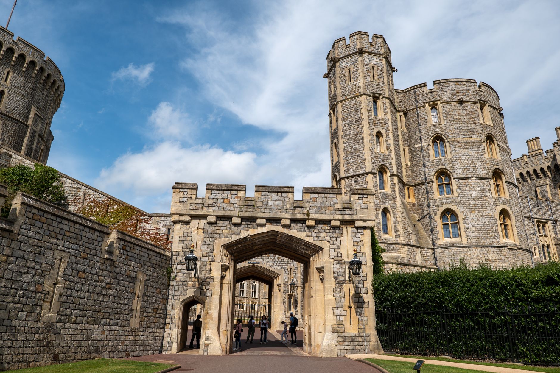 Explore the grandeur of Windsor Castle's gothic architecture and historical significance in this stunning exterior shot.