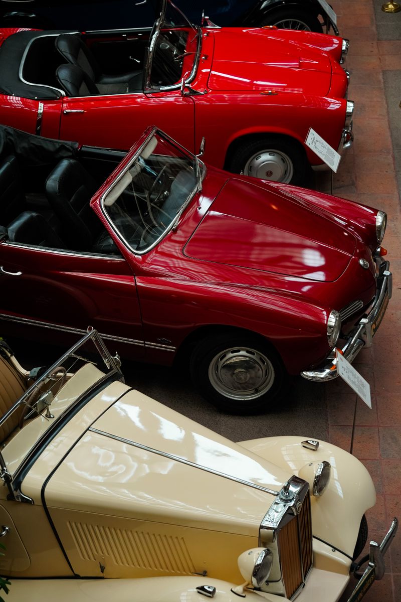 Aerial view of classic vintage convertible cars displayed at a museum in Ankara, Türkiye.