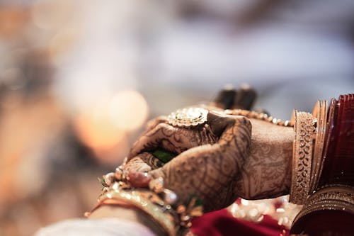 indian Wedding Couple Hands 
