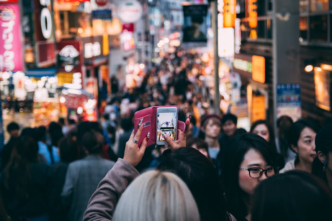 Ingyenes stockfotó ázsiai emberek, belváros, bevásárló negyed témában