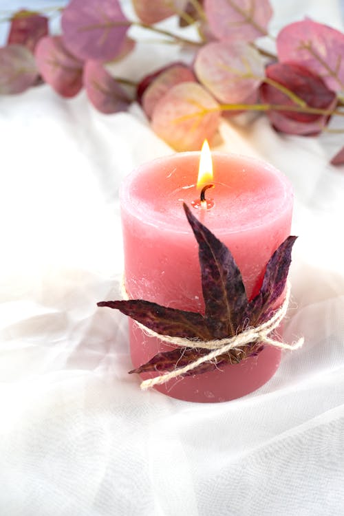 Wax Candle with Maple Leaf