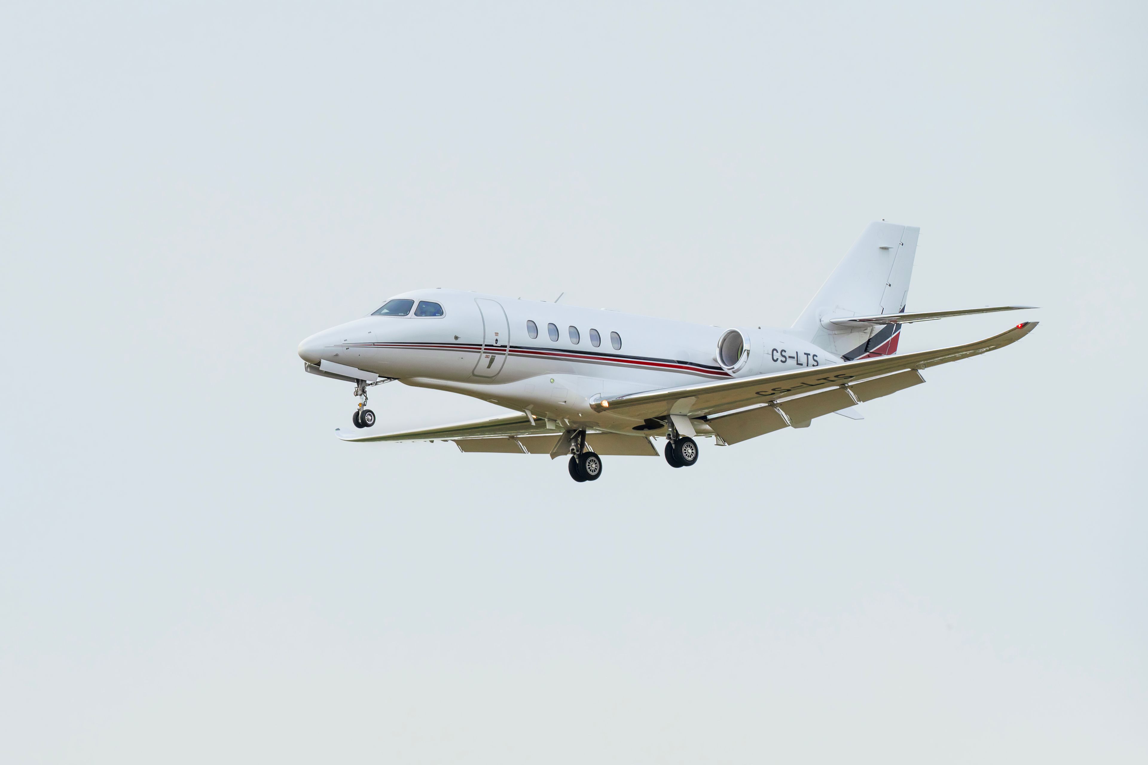 Perranporth Airfield (EGTP), Perranporth, Cornwall — private jet cleaning