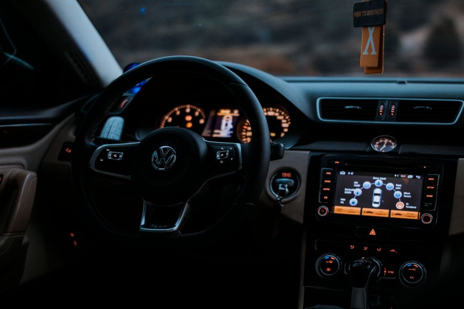 Provider Overviews on Dash Cams (Illustrative Stances 2026)