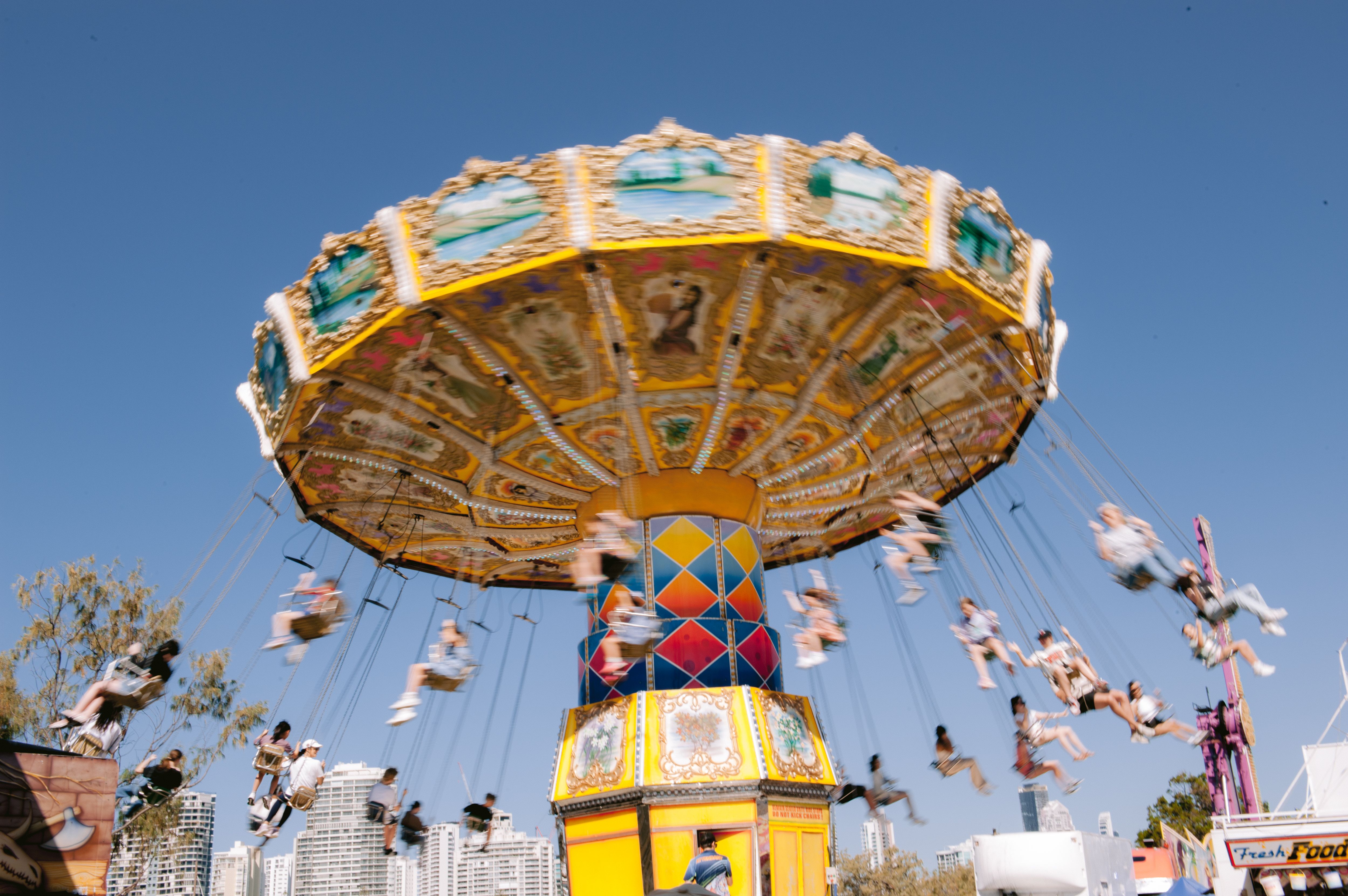 Photo gratuite de amusement, bonheur, carrousel, fête foraine, gens ...