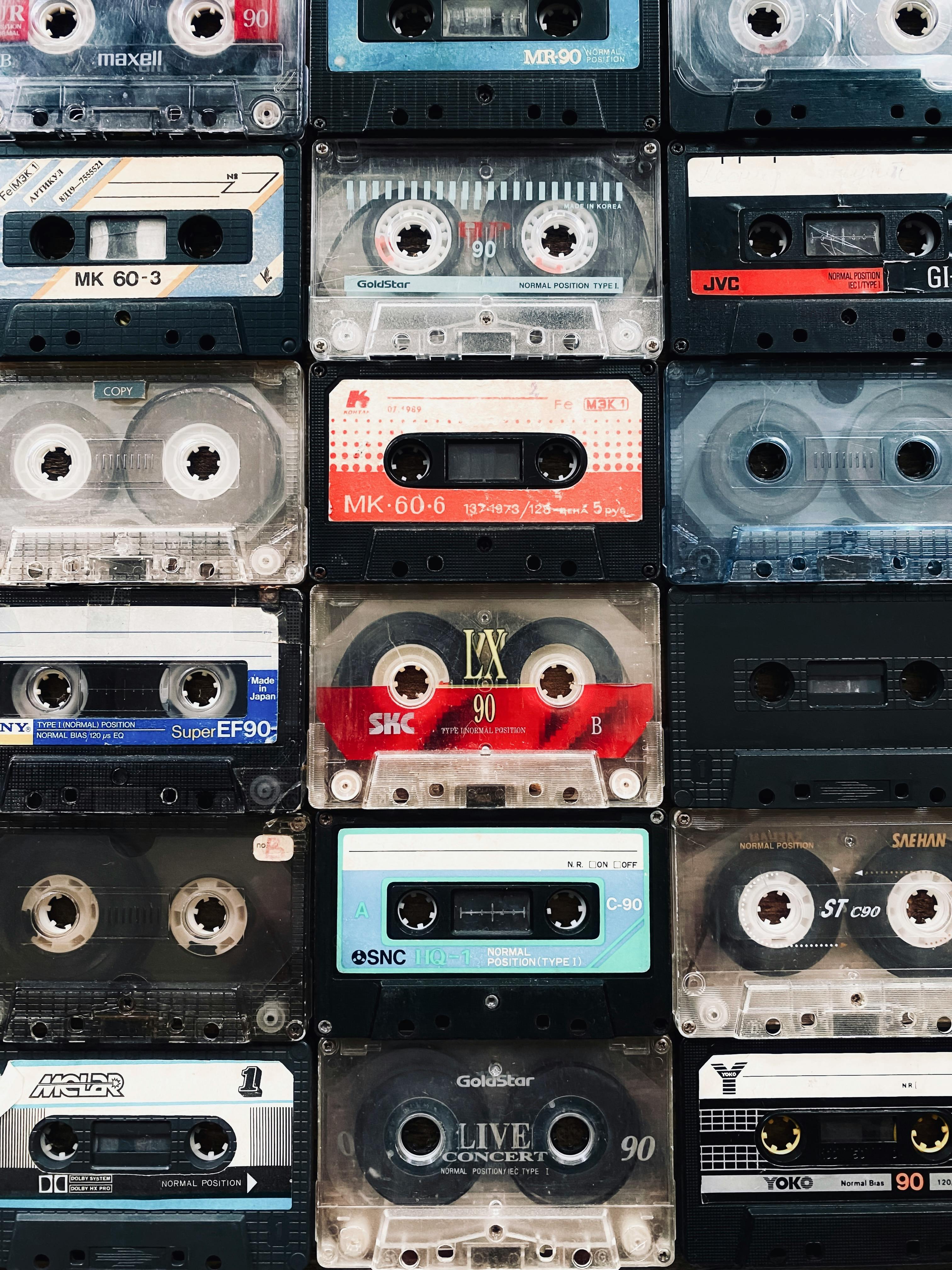 37 900+ Cassette Audio Photos, taleaux et images libre de droits