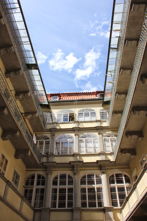 Gratis arkivbilde med balkonger, byene, bygning
