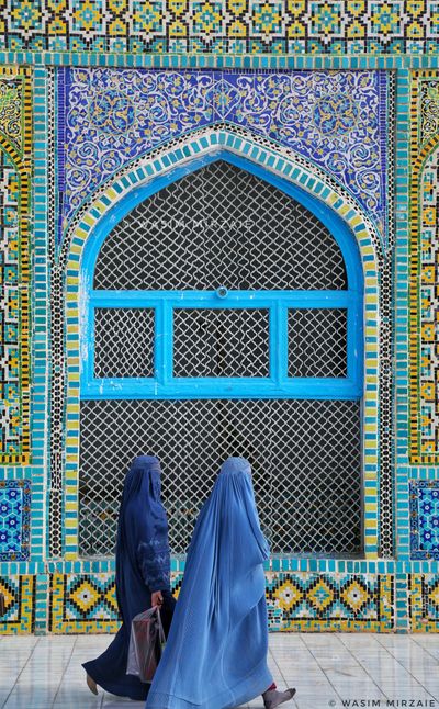 Blue pottery (Istalif)