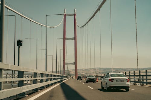 Kostenloses Stock Foto zu autos, brücke, brücken