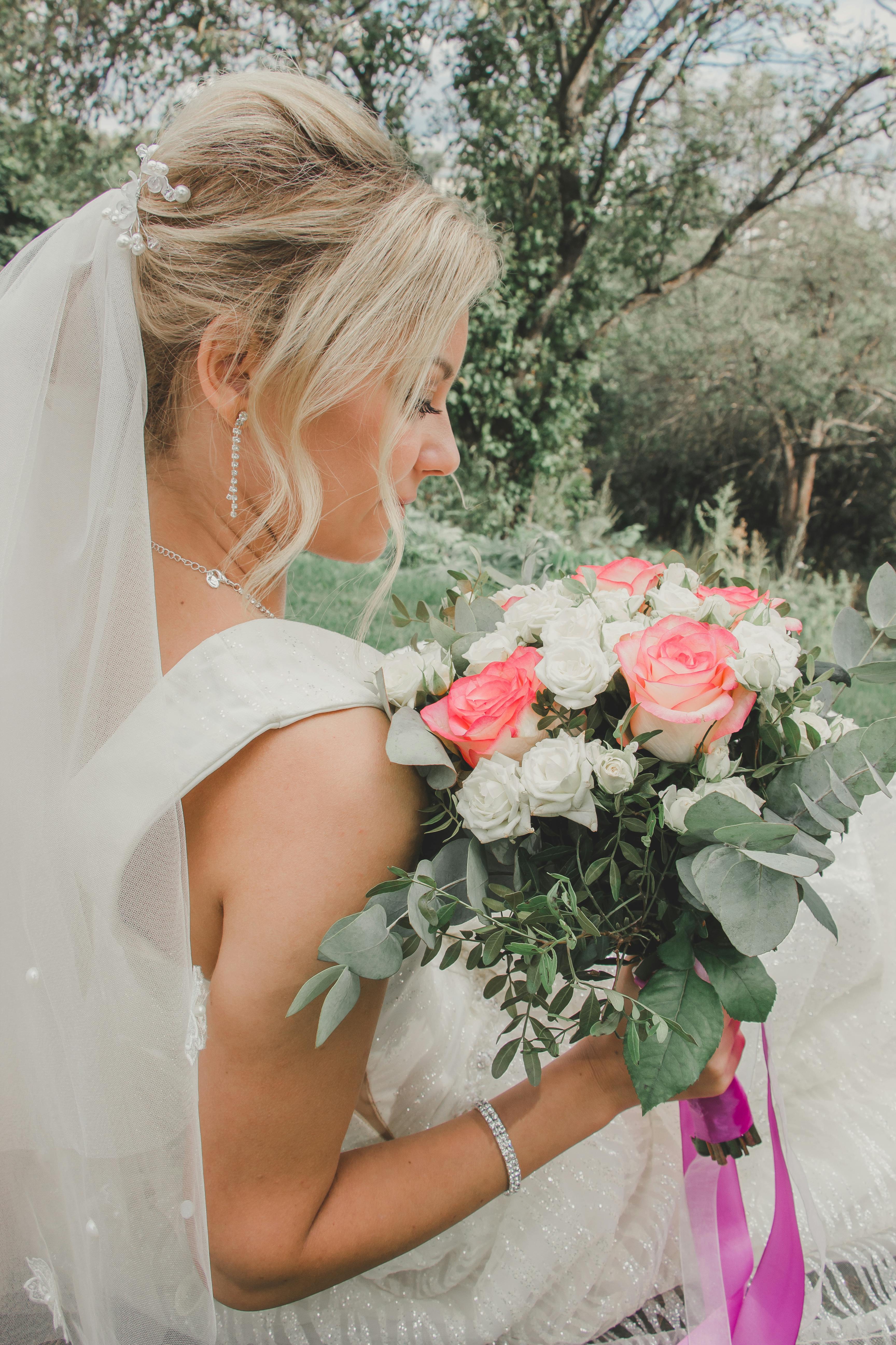 Eucalyptus Bride to Be White Veil