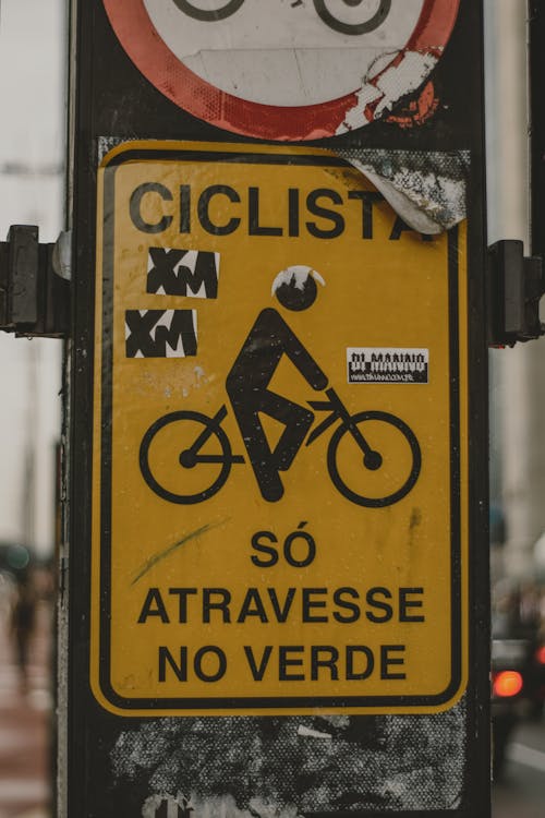 Fotobanka s bezplatnými fotkami na tému bicykel, cyklista, nápis