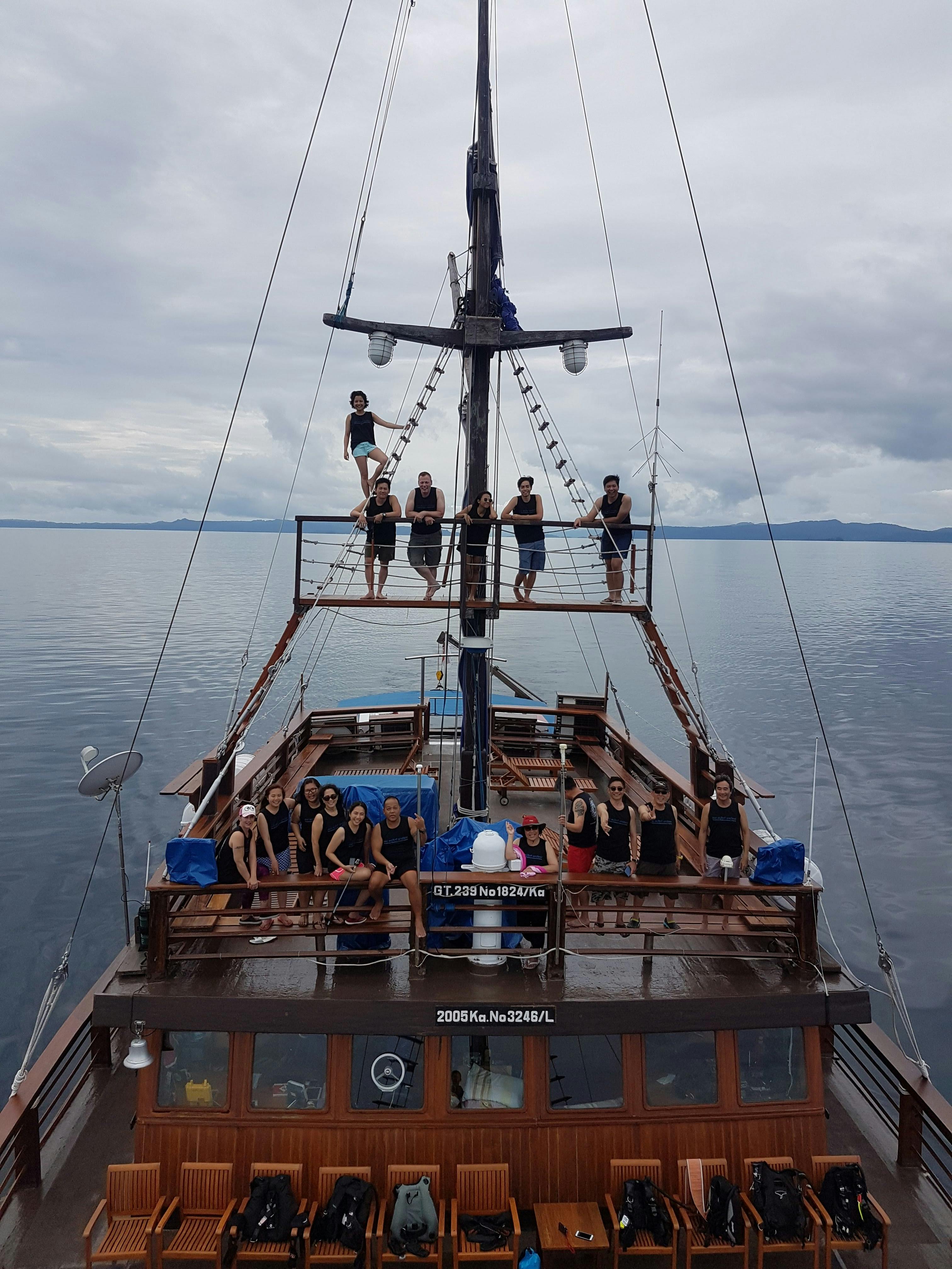Free stock photo of #indonesia #jakarta #boat #sea #diving #scuba