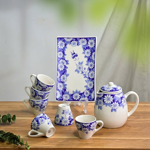 Free Homemade Ceramic Tableware Stock Photo