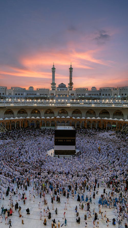 Crowd around Kaaba in Mecca at Sunset