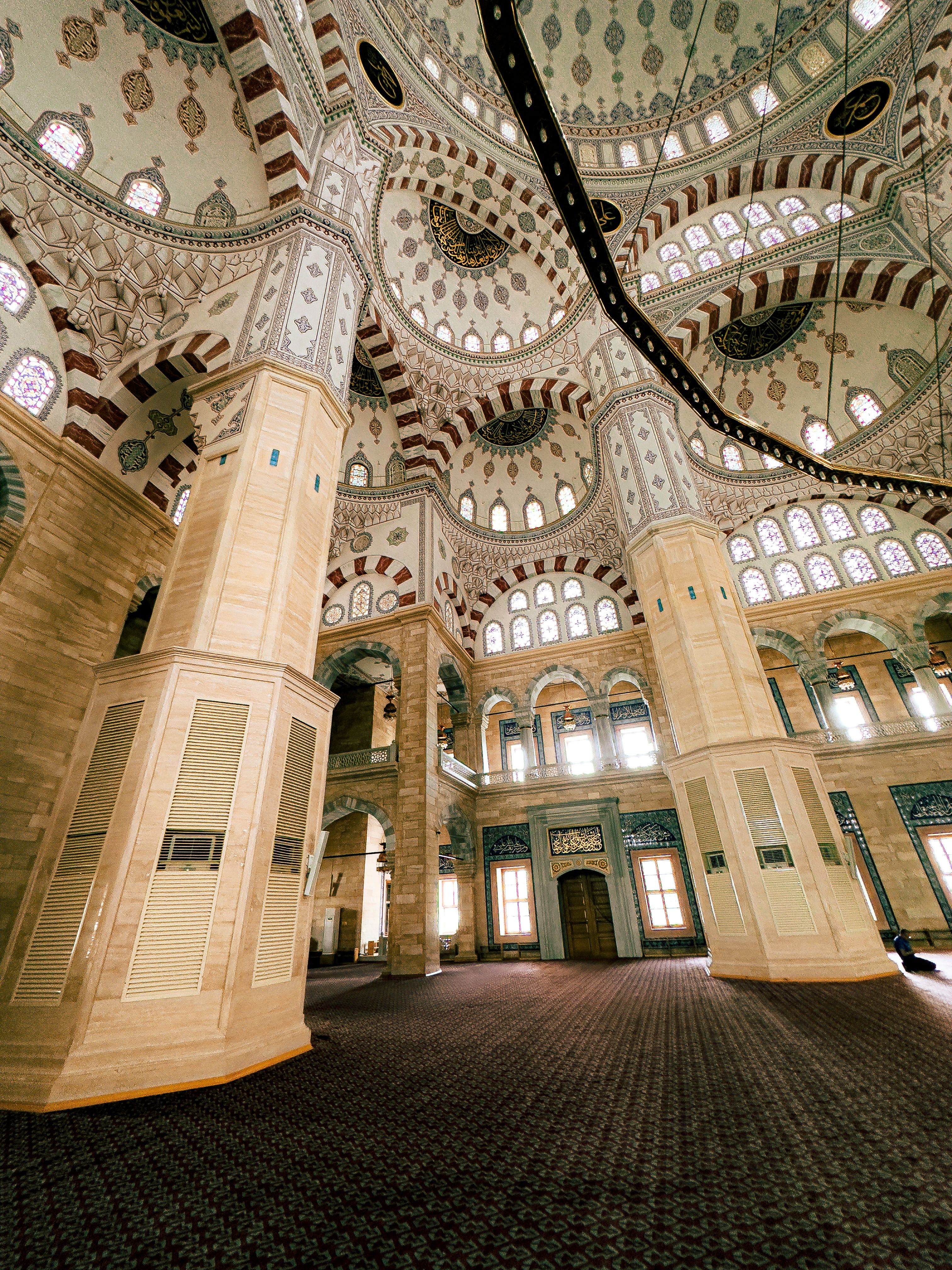 Istanbul airport mosque · Free Stock Photo