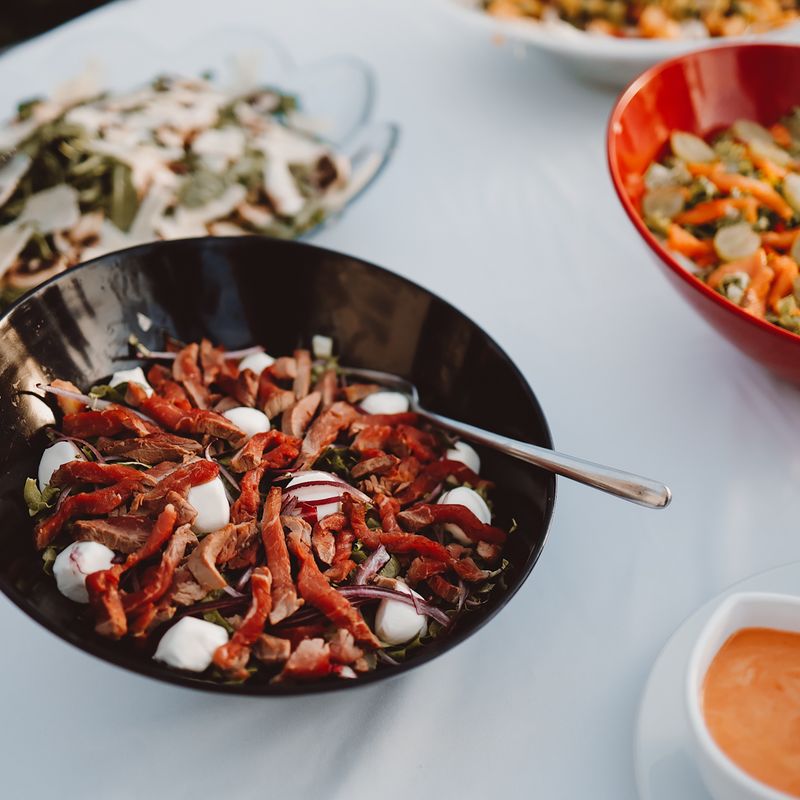 Old-Fashioned Potluck Pasta Salad with Mayo Dressing