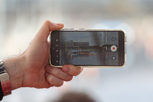 Fotobanka s bezplatnými fotkami na tému auto, držanie, jazda