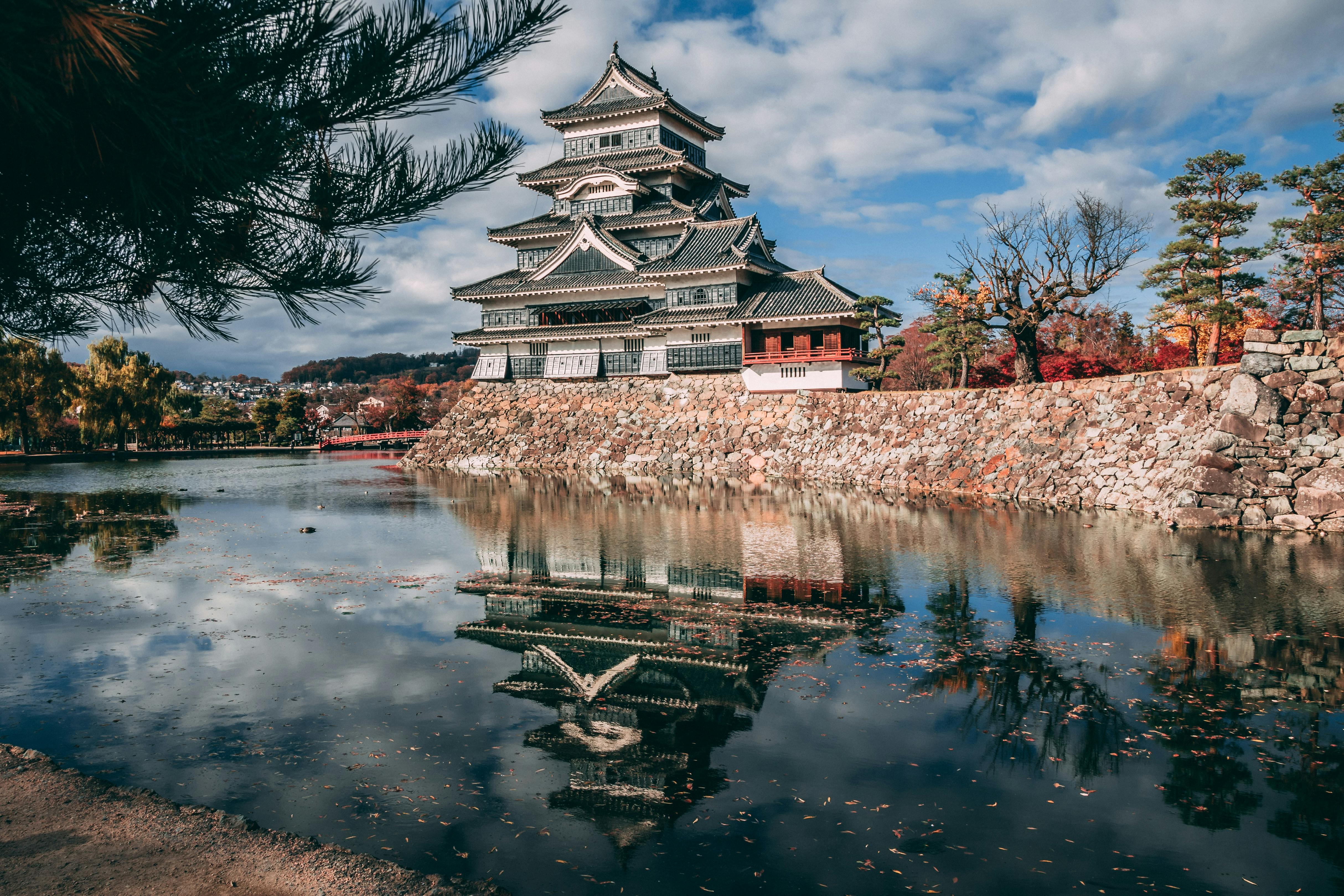 Pagoda Pictures  Download Free Images on Unsplash