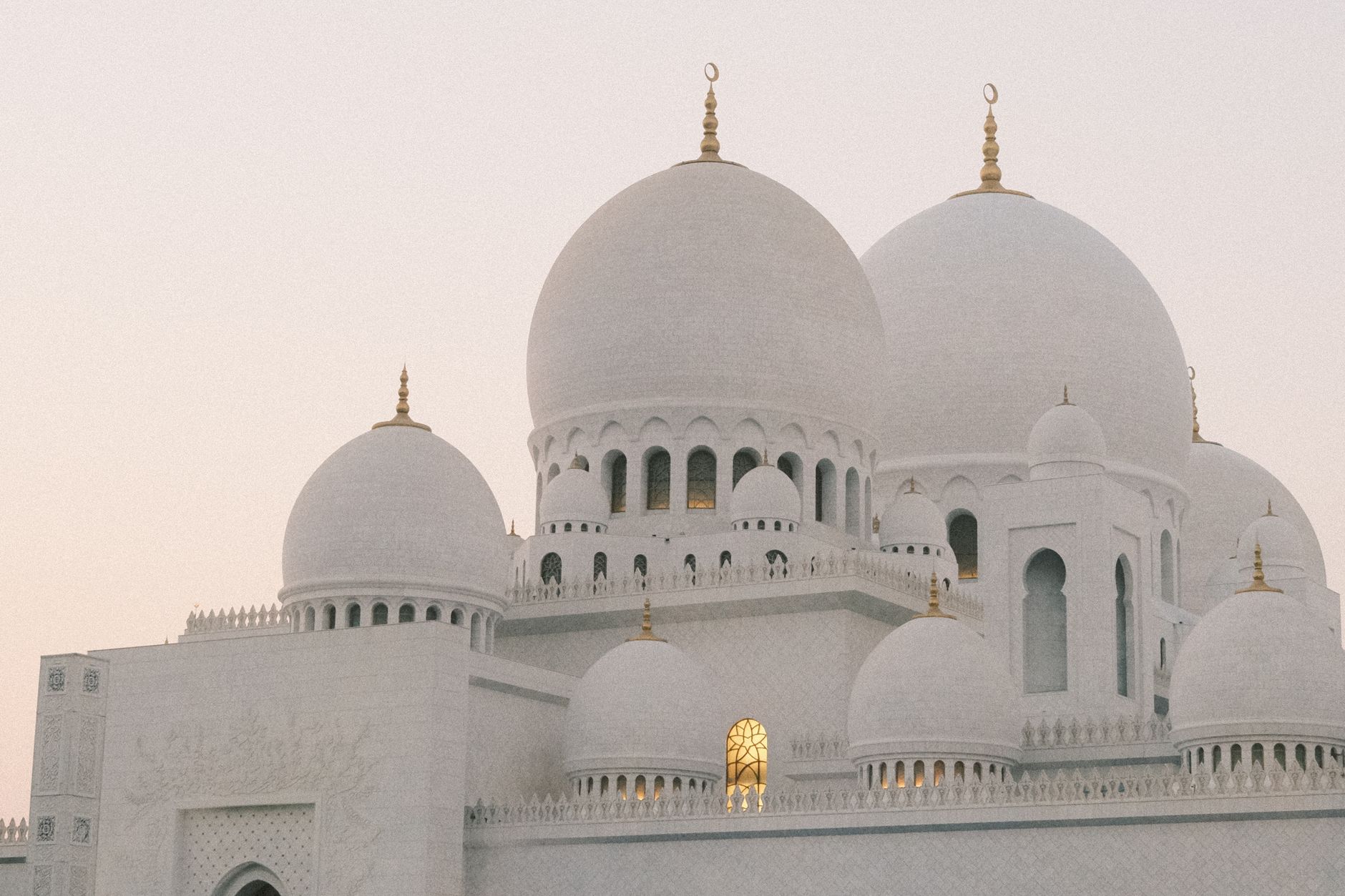 Abu Dhabi photo 4