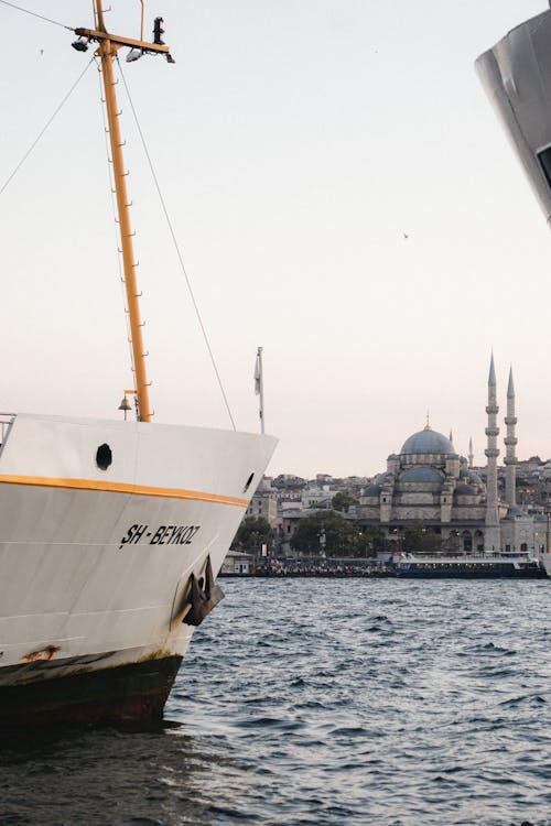 Yeni Cami Mosque seen from Istanbul Harbor 