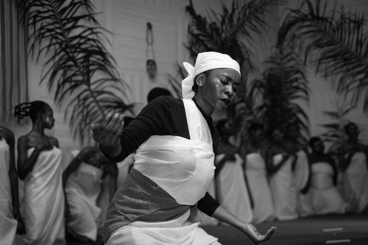 AKAA : les artistes africaines réinventent la vision des femmes