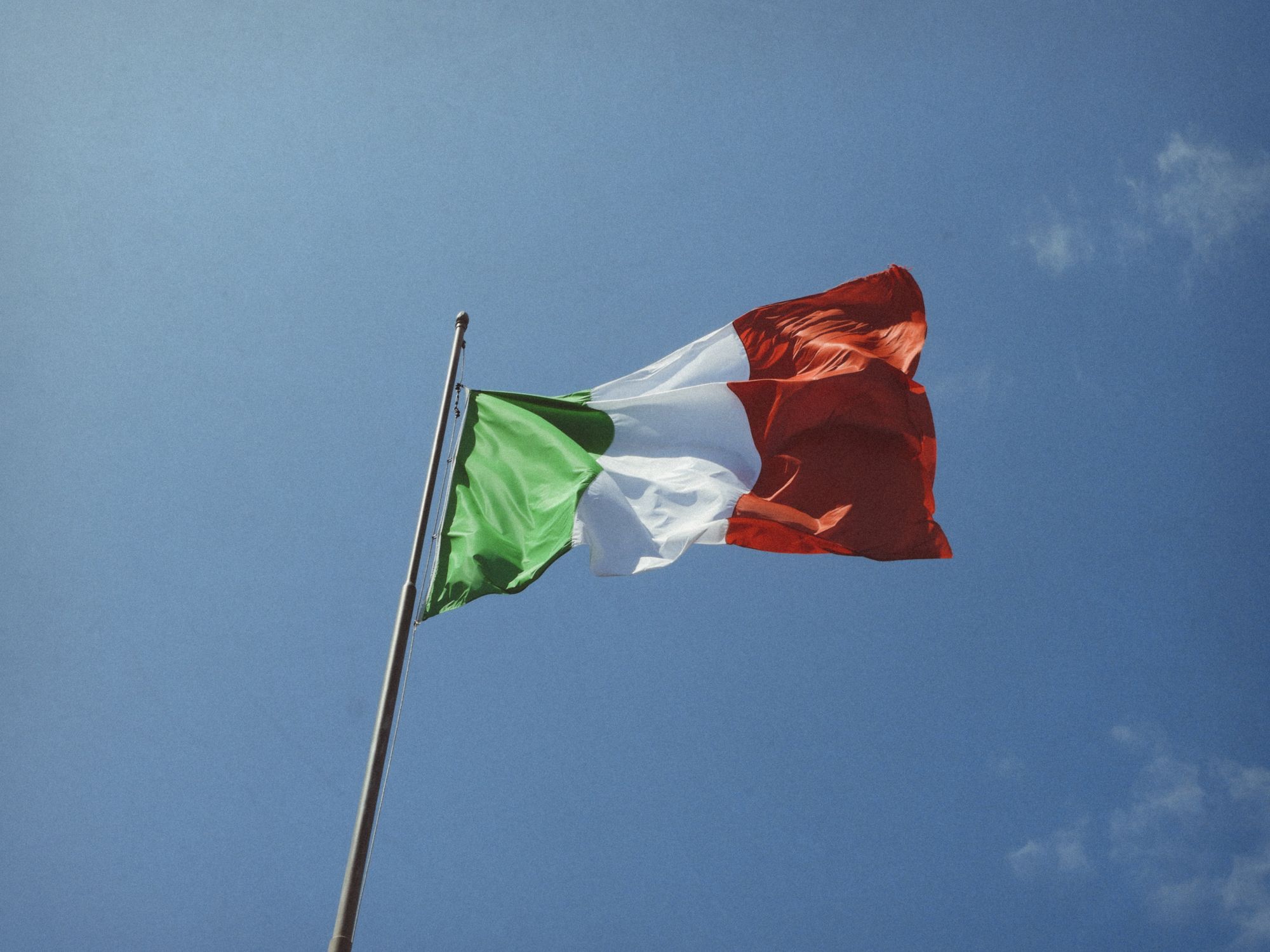 Pilot Emblema 3D cromato bicolore R-Flag - PagineGialle Pilot Emblema 3D cromato bicolore R-Flag - PagineGialle