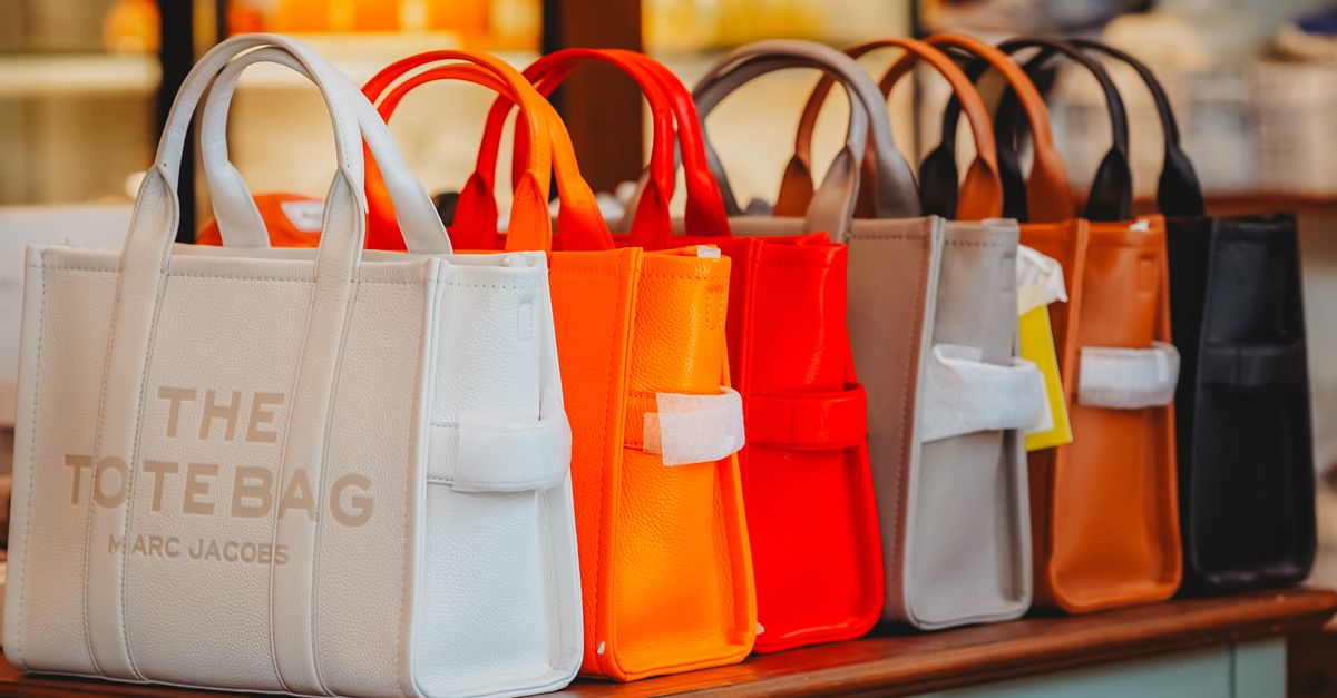 Hand Bags Display Store Display with Handbags · Free Stock Photo