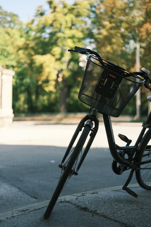 Kostenloses Stock Foto zu bike, bürgersteig, fahrrad