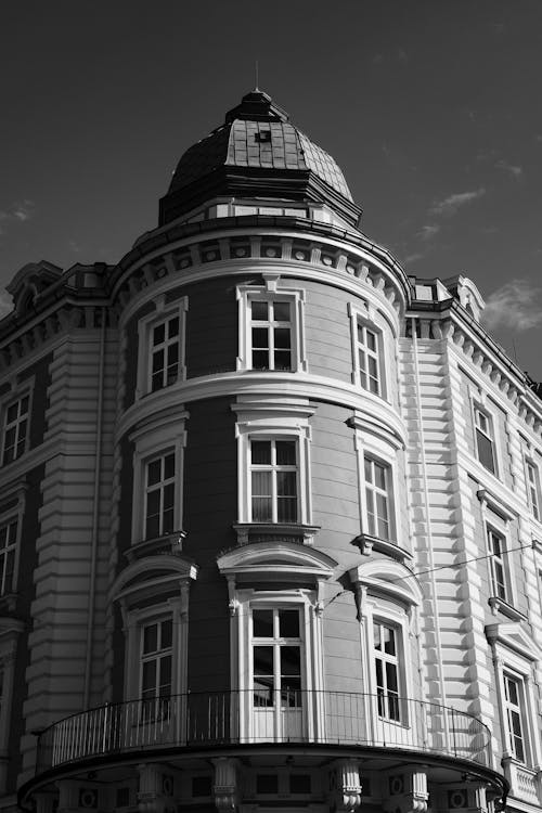 Kostenloses Stock Foto zu architecture, black, black and white