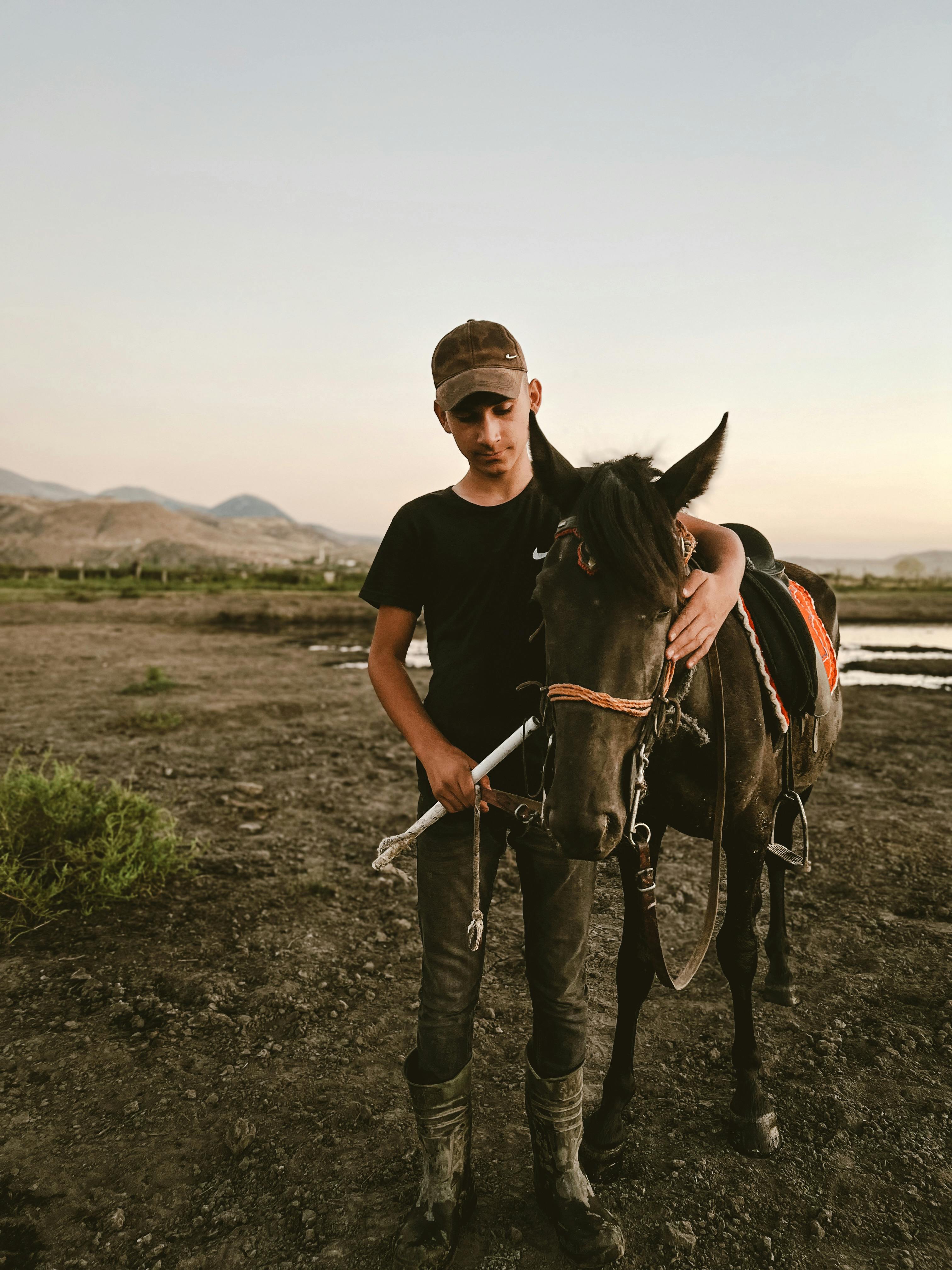 The Versatile Applications of Horse Serum in Human Healthcare