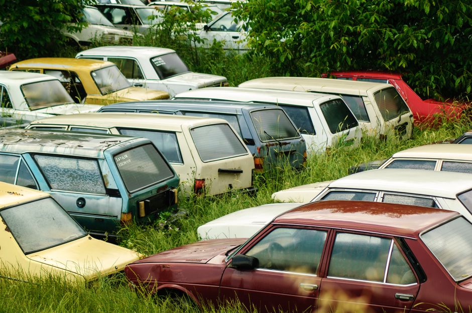 salvage yard auto parts