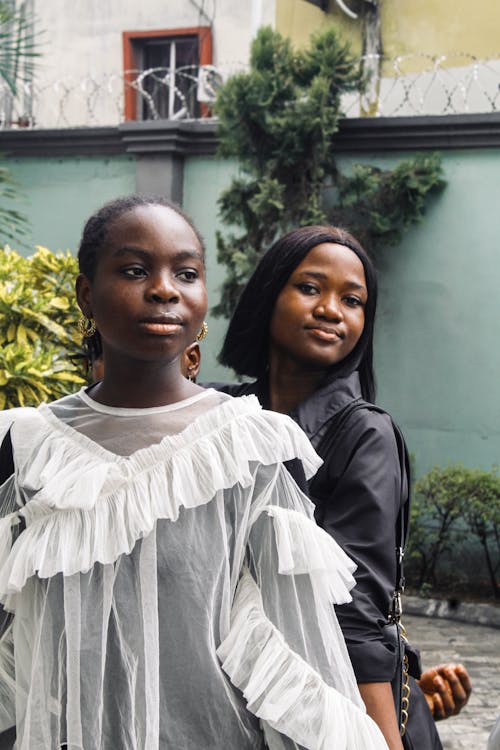 Δωρεάν στοκ φωτογραφιών με αφρικανών γυναικών, γυναίκες, δρόμους της πόλης