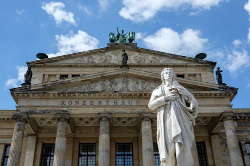 Foto stok gratis eksterior bangunan, konzerthaus berlin, landmark lokal
