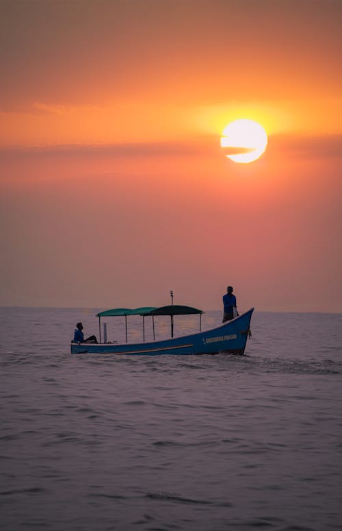 Free An enchanting sunset on the shores of Kudle Beach. Stock Photo