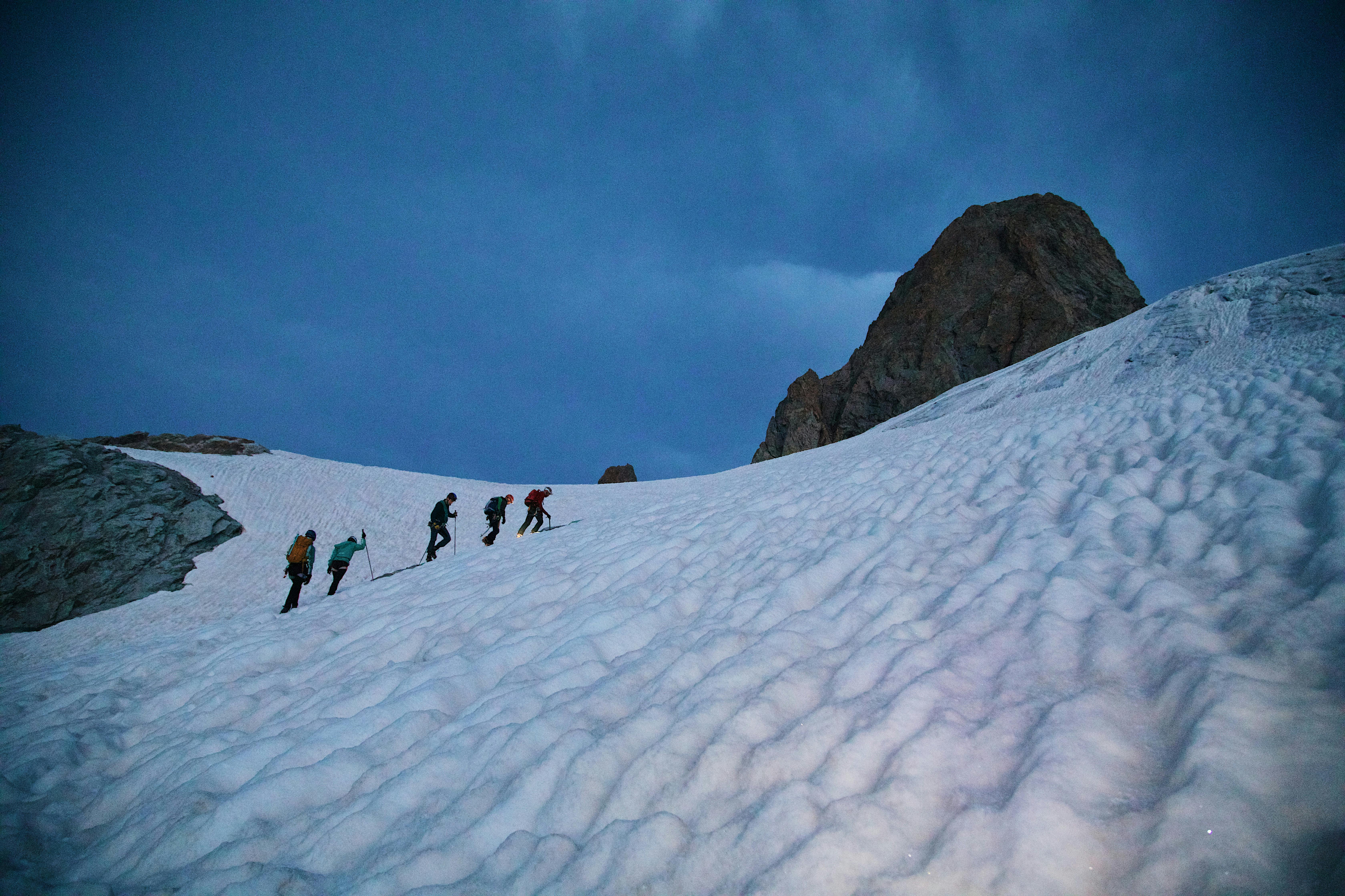 gear reviews gear ratings — Photo by Maël  BALLAND on Pexels