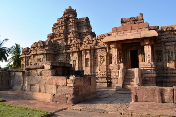 Stone Carvings - divine creation gallery