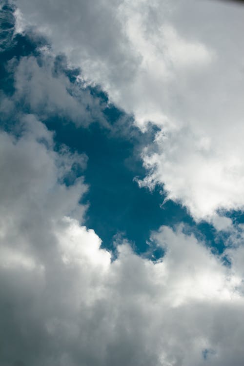 Ingyenes stockfotó ég, fehér felhők, felhős témában