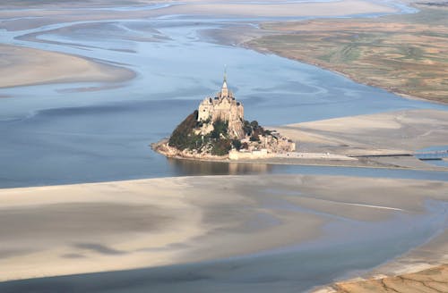 Immagine gratuita di abbazia, abbazia di mont-saint-michel, architettura gotica