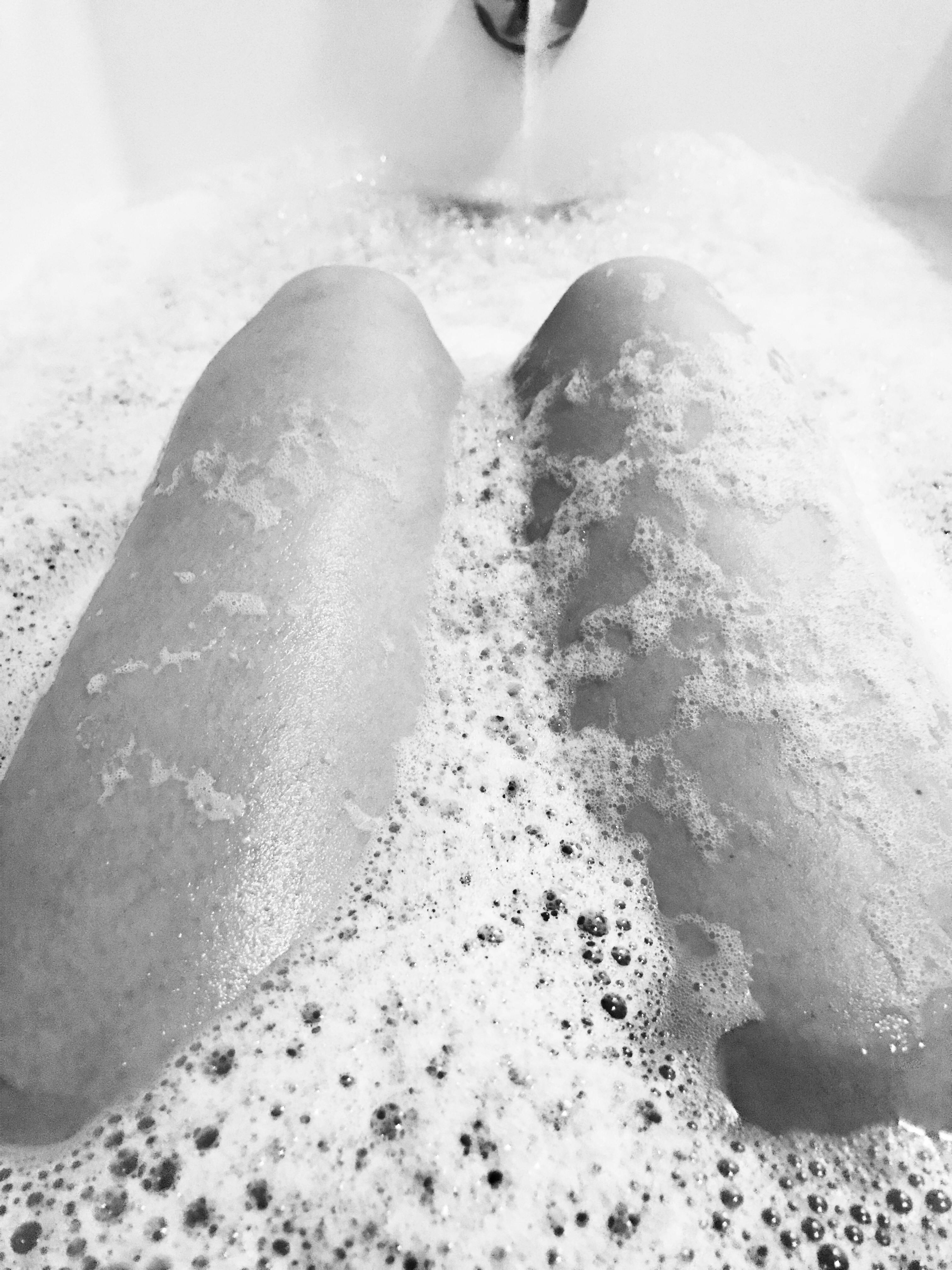 Free stock photo of bath tub, Bubble bath, bubbles