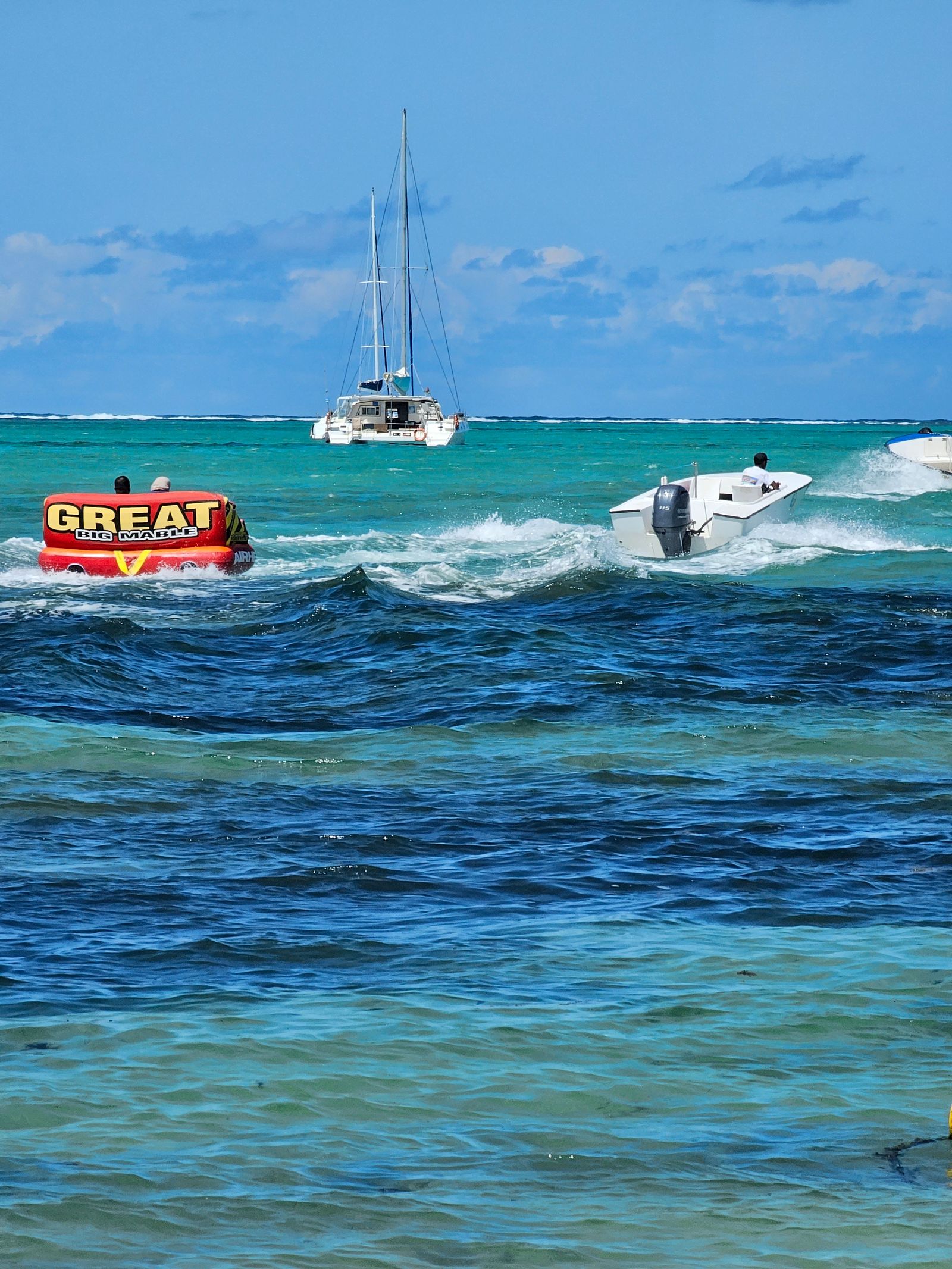 Catamaran sur lagon turquoise — Nord — Île Maurice — photo 5