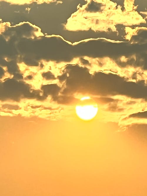 Ilmainen kuvapankkikuva tunnisteilla cirruspilvet, kaunis auringonlasku, pilvet