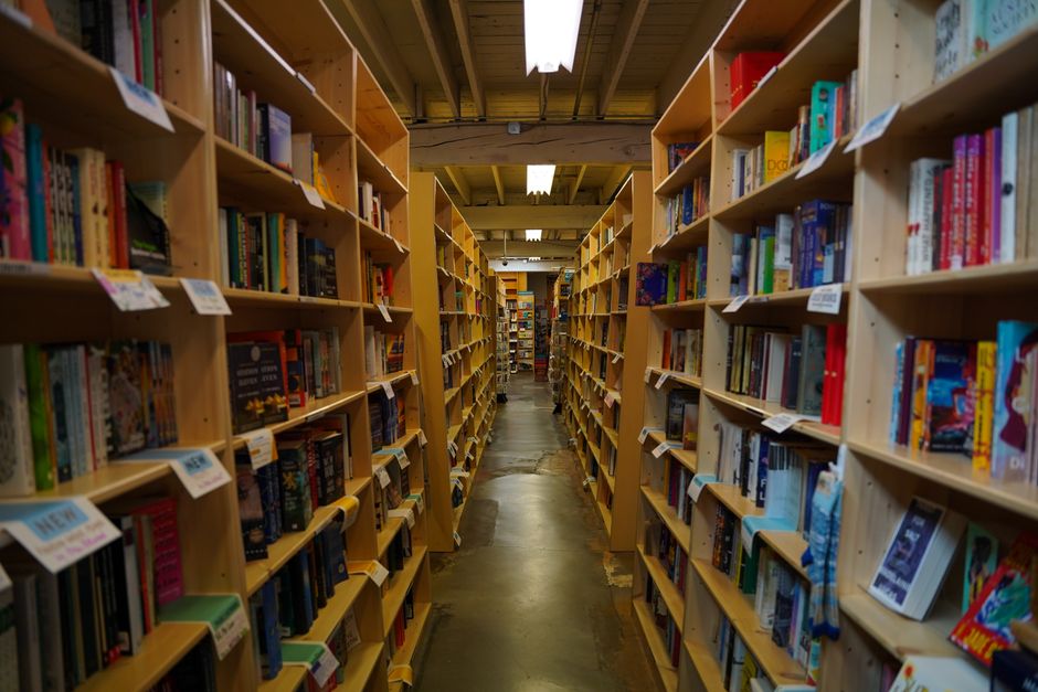 Smitten — books in Ventura