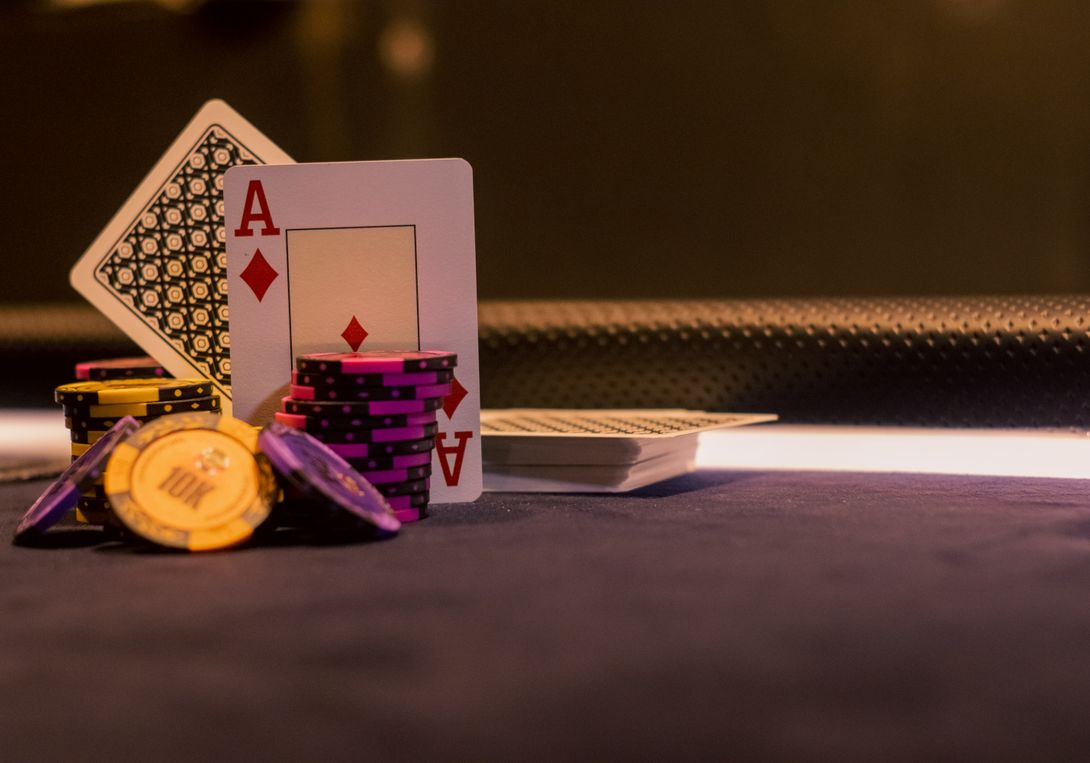 Online Casino: Spielautomaten und Live-Spiele im Überblick