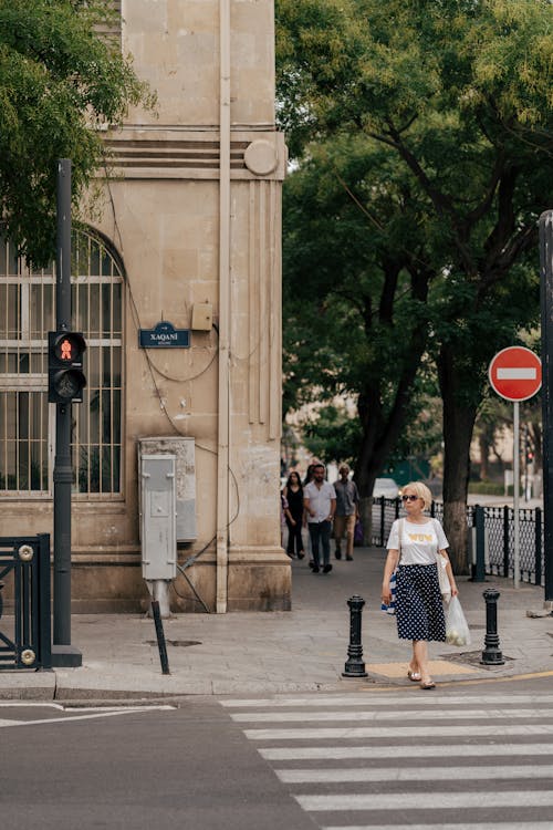 Ilmainen kuvapankkikuva tunnisteilla azerbaijan, baku, katu