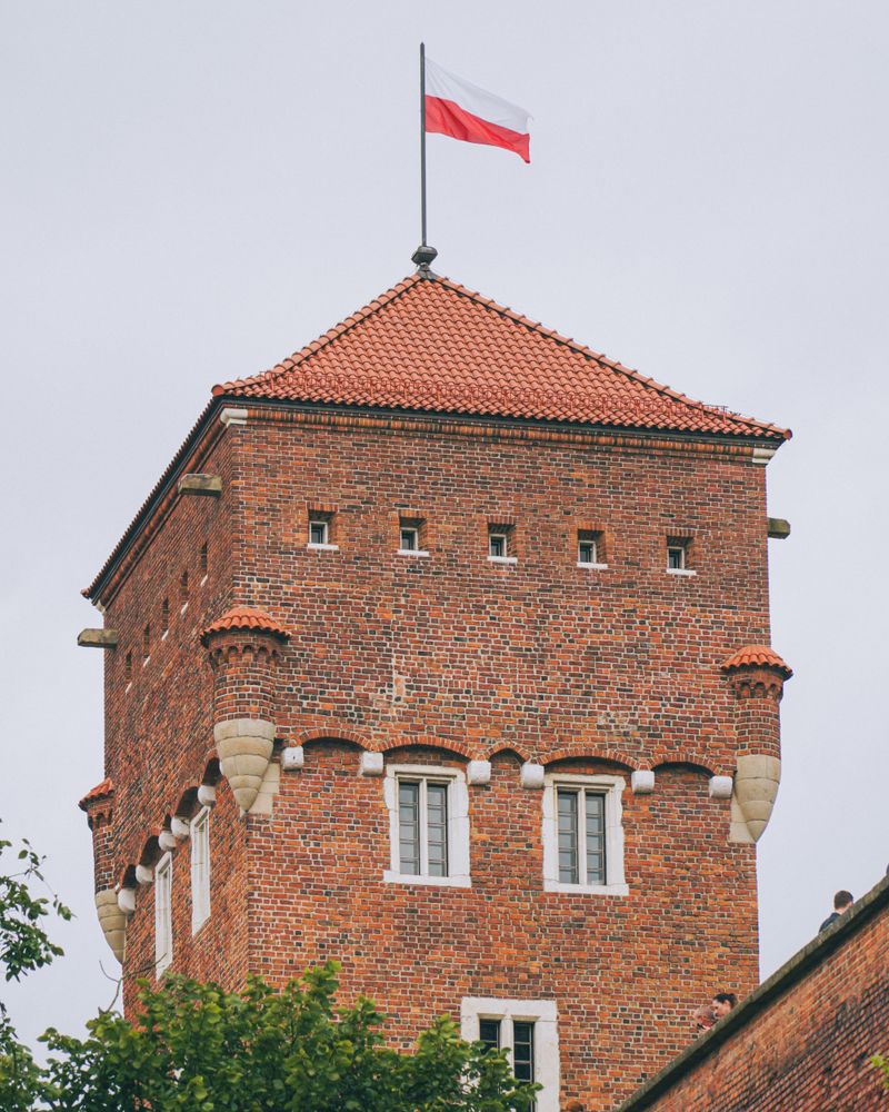 Turnul de cărămidă al Castelului Wawel din Cracovia, Polonia