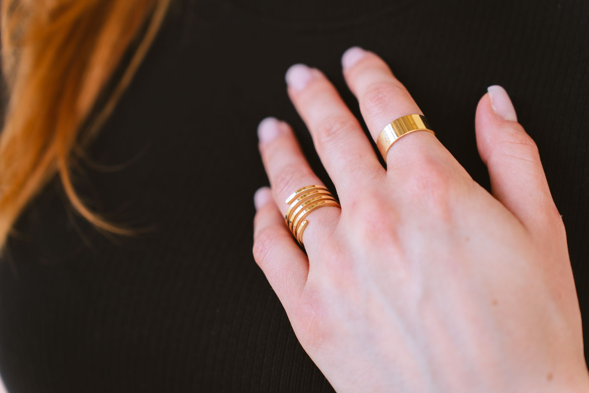 Hand Rings With Gold Golden Rings on Hand · Free Stock Photo