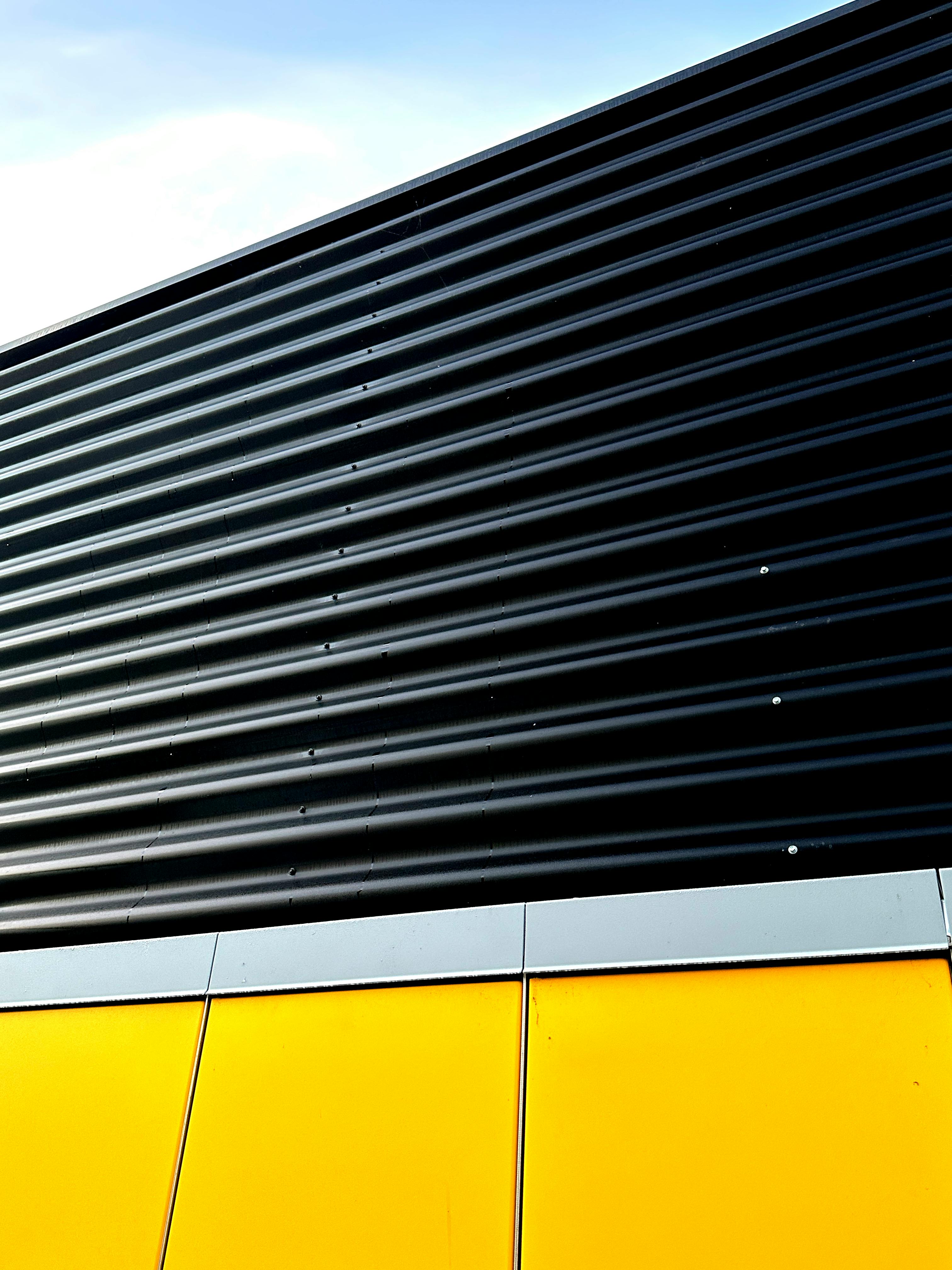 Black and Yellow Wall · Free Stock Photo