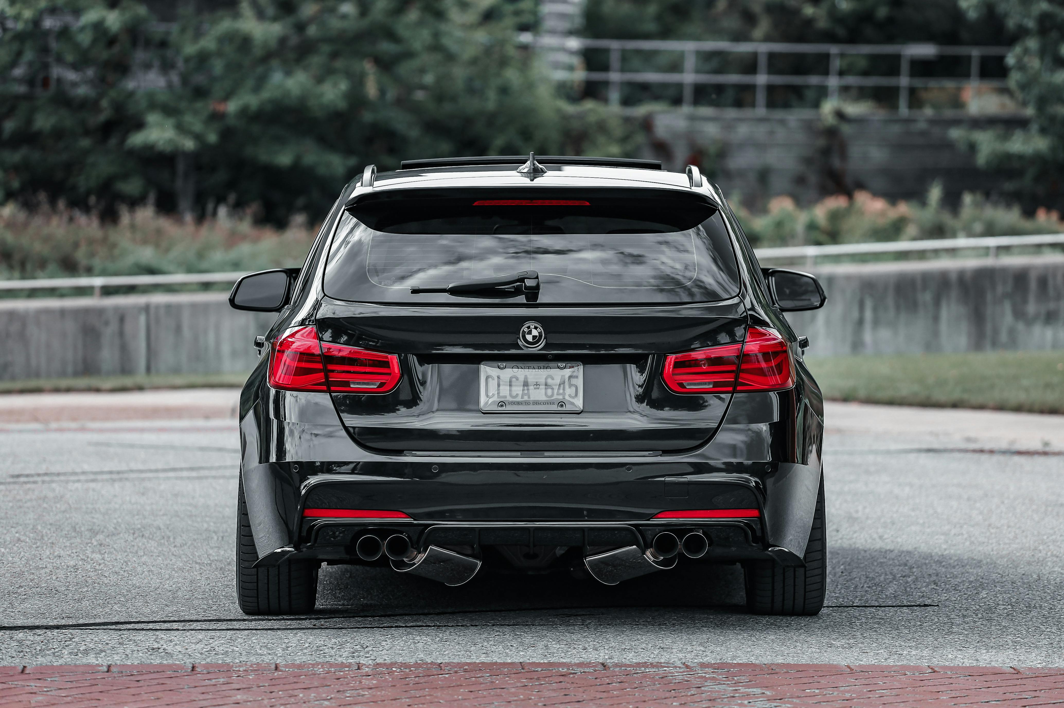 Back View of BMW 3 Series Free Stock Photo