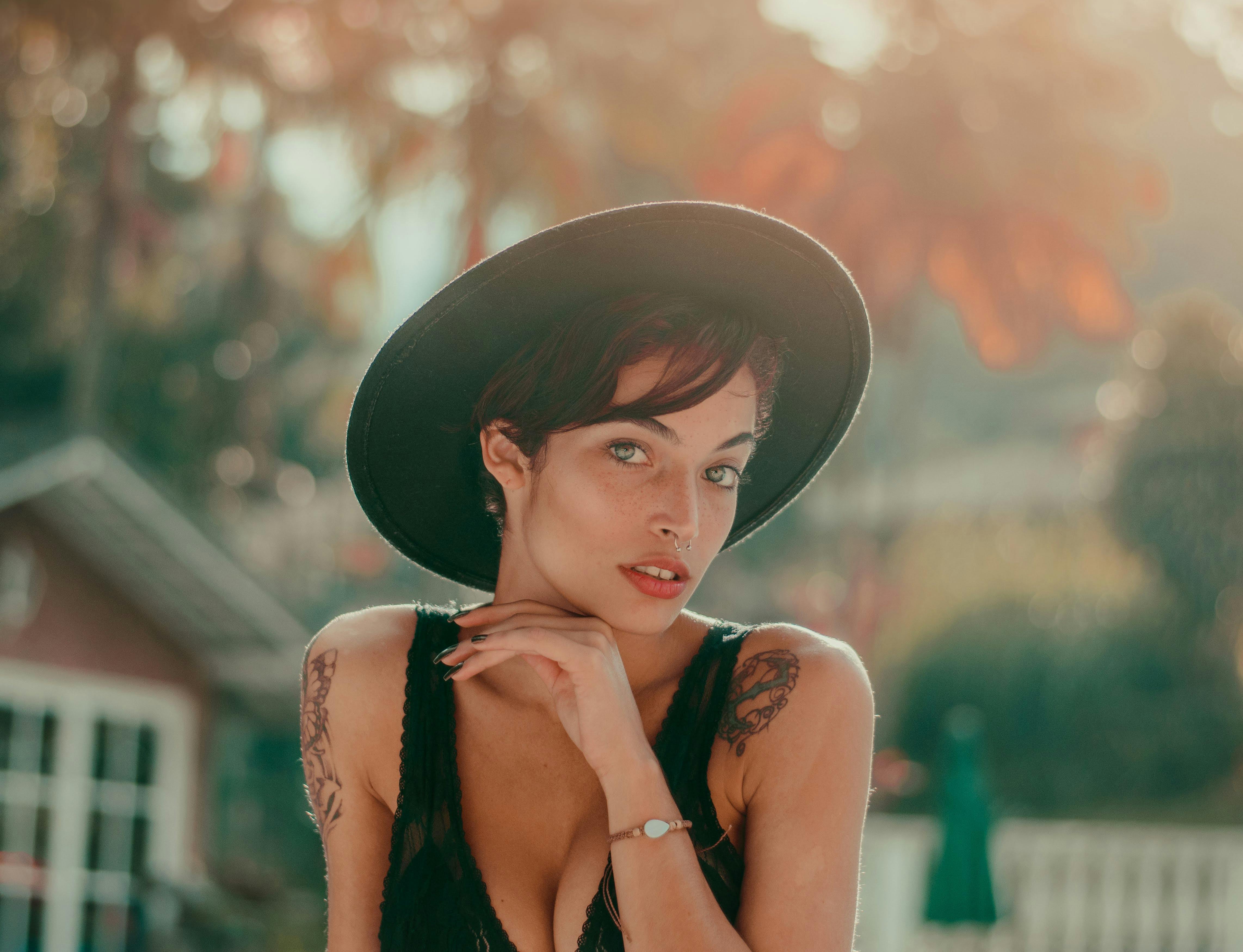 Kostenloses Foto zum Thema attraktiv, elegant, erotisch